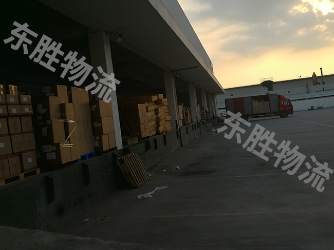 出口物流有風(fēng)險(xiǎn)，讓我們一起探討探討出口風(fēng)險(xiǎn)有哪些？東勝物流；深圳到香港物流,香港物流專線,深圳香港進(jìn)出口,中港物流,香港深圳貨運(yùn)運(yùn)輸-深圳市東勝物流有限公司