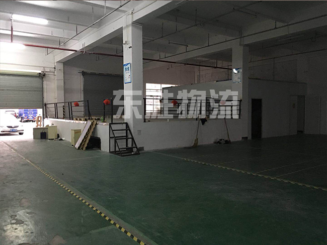 東勝物流倉庫,東勝物流倉儲(chǔ),深圳倉庫地址;深圳到香港物流,香港物流專線,深圳香港進(jìn)出口,中港物流,香港深圳貨運(yùn)運(yùn)輸-深圳市東勝物流有限公司 東勝物流倉庫,東勝物流倉儲(chǔ),深圳倉庫地址;深圳到香港物流,香港物流專線,深圳香港進(jìn)出口,中港物流,香港深圳貨運(yùn)運(yùn)輸-深圳市東勝物流有限公司