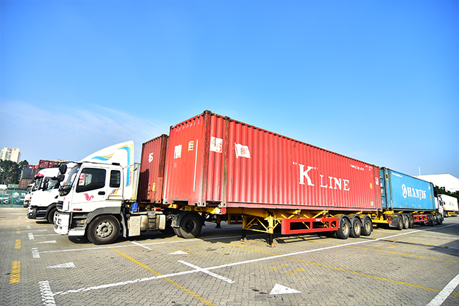 深圳到香港物流公司如何提高服務?深圳到香港物流-香港物流專線-中港貨運物流運輸專線-佛山到香港物流專線-一般貿易進出口報關代理-倉儲配送-深圳市東勝物流有限公司 深圳到香港物流公司如何提高服務?深圳到香港物流-香港物流專線-中港貨運物流運輸專線-佛山到香港物流專線-一般貿易進出口報關代理-倉儲配送-深圳市東勝物流有限公司