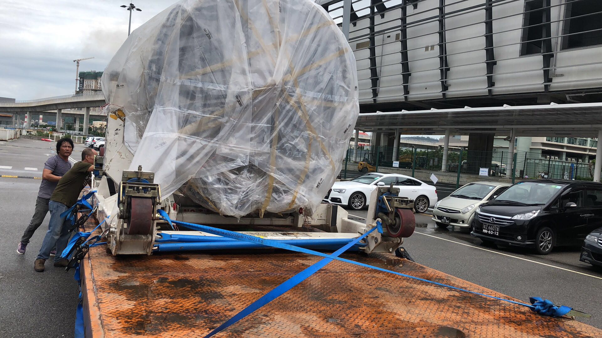 深圳到澳門物流公司,粵港澳整車直達(dá);深圳到香港物流,香港物流專線,一般貿(mào)易進(jìn)口,中港物流,進(jìn)出口代理 深圳到澳門物流公司,粵港澳整車直達(dá);深圳到香港物流,香港物流專線,一般貿(mào)易進(jìn)口,中港物流,進(jìn)出口代理