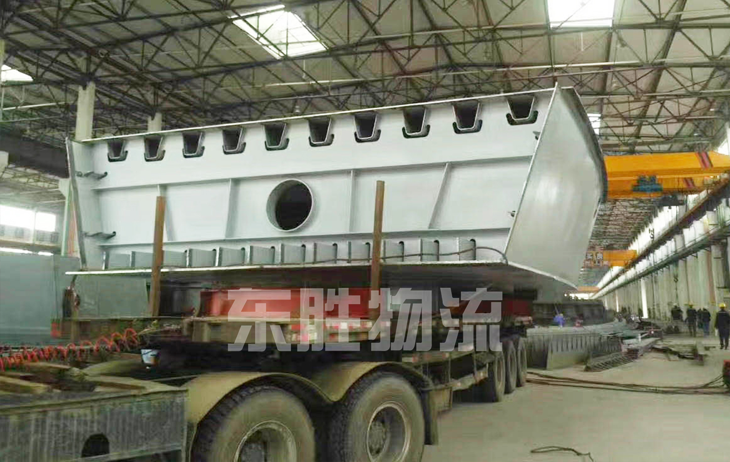 大型貨物運(yùn)輸香港,大件設(shè)備到香港物流注意事項(xiàng)解析: